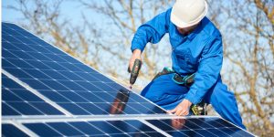Installation Maintenance Panneaux Solaires Photovoltaïques à Artres